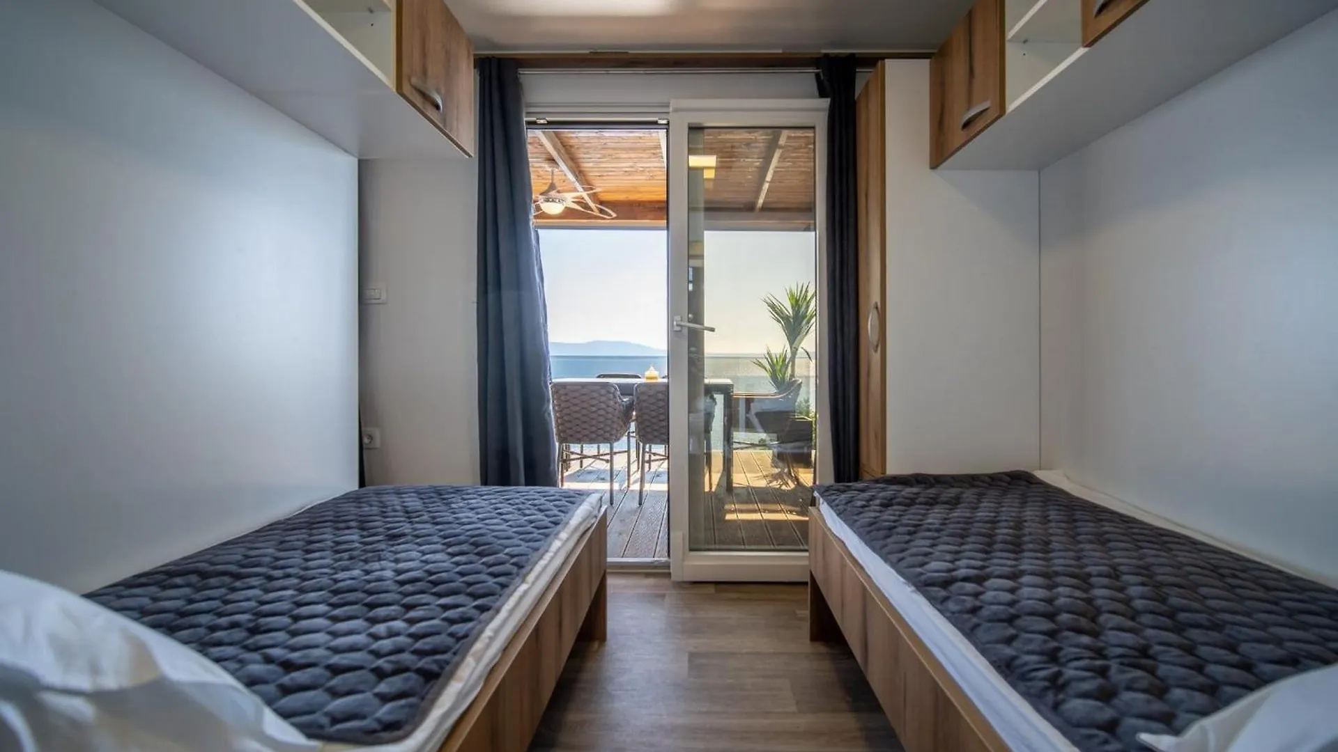 Sunset Premium Camping Klenovica Holiday home